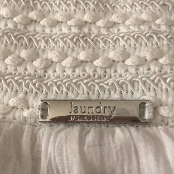 Laundry Blouse - Picture 2 of 7